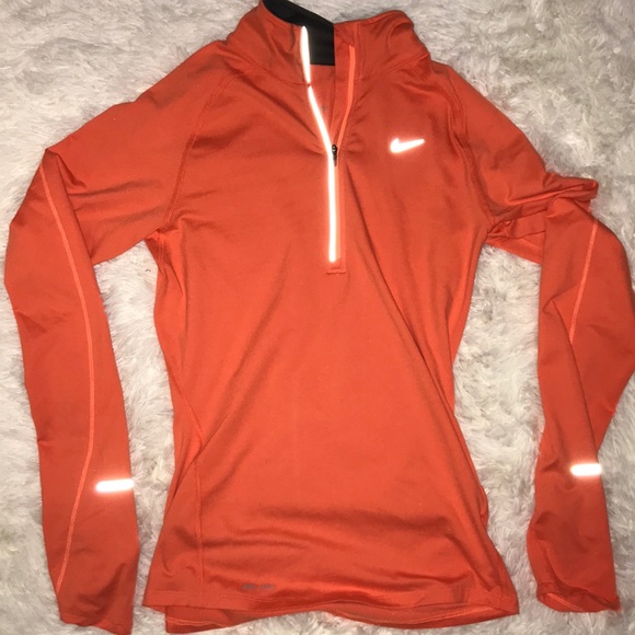 Nike Tops - Nike Dri-Fit Running 1/4